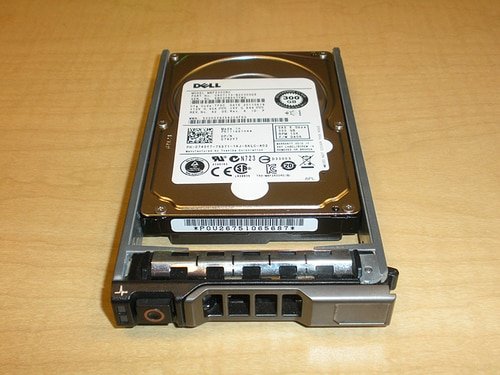 Dell 8WR71 Seagate ST9300653SS 300GB 15K SAS 2.5 6Gbps Hard Drive