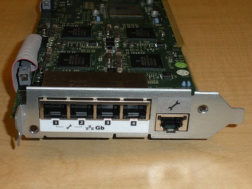 Dell PowerEdge R900 Quad Port Gigabit Hybrid PCI-e NIC DRAC YR352