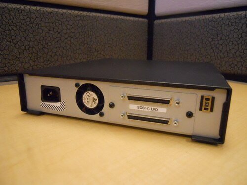 IBM 3580-H3L 95P3630 TS2230 400 800GB Ultrium LTO-3 Ext SCSI LVD HH Tape Drive