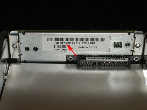 Dell CC852 PowerVault SATAu 3.5 Hard Drive Tray Interposer