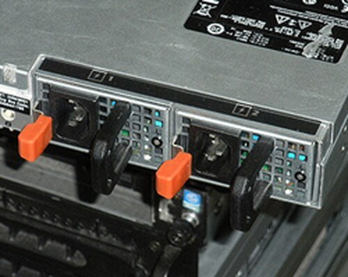 Dell PowerEdge R610 Server 2x 2.26GHz Quad-Core E5520 24GB 2x 146GB, 2x 600GB