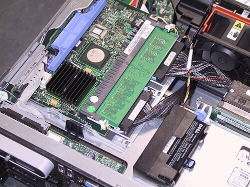 Dell PowerEdge PERC 5 i SAS RAID Controller Adapter Card PCI-E XM771