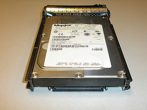 73GB 10K U320 SCSI 80Pin Hard Drive Dell XJ657 Maxtor Atlas
