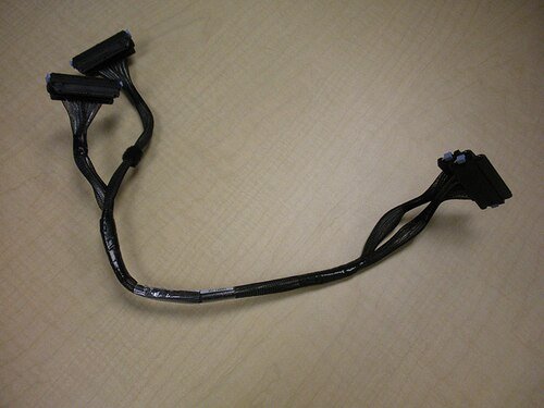 Dell HK881 PowerEdge R900 Server Dual SAS Data Cable for 2.5 Chassis
