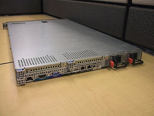 Dell PowerEdge 1950 III Server 2x 2.0GHz Quad-Core E5405 8GB 2x 73GB