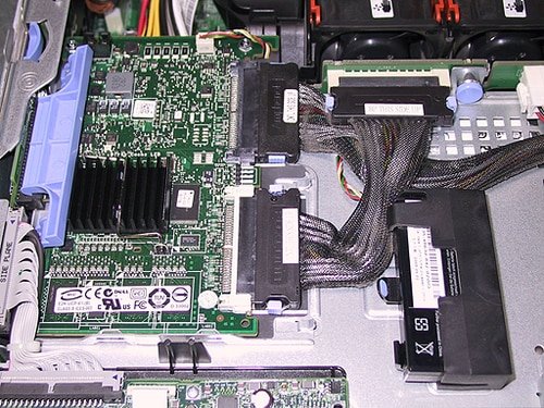 Dell PowerEdge PERC 6 i SAS RAID Controller Card PCI-E DX481