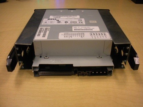 Dell Quantum DAT72 36 72GB 5.25 Internal SCSI Tape Drive R3999 CD72LWH
