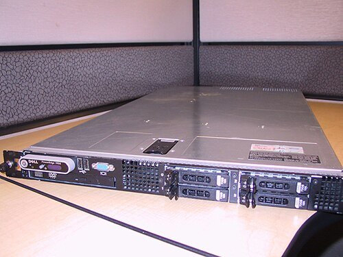 Dell PowerEdge 1950 Server 2x 2.0GHz Quad-Core L5335 16GB 4x 147GB